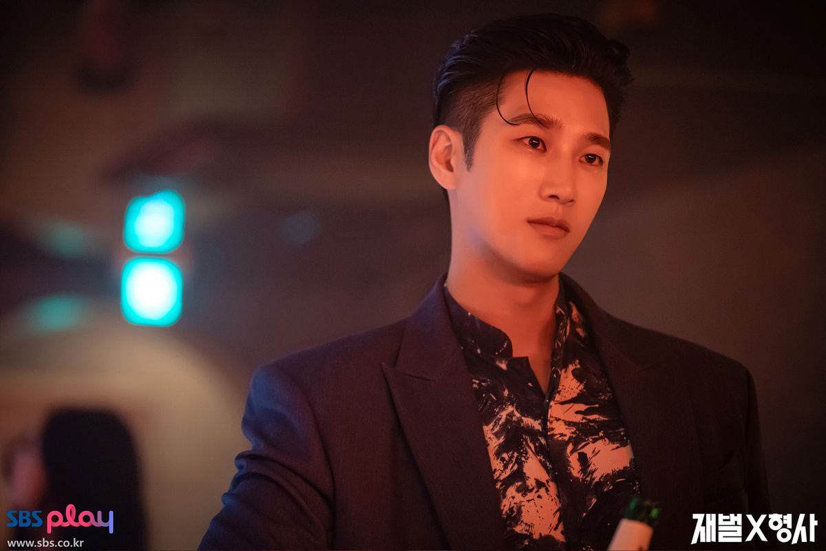 SBS 드라마 <재벌x형사> 스틸