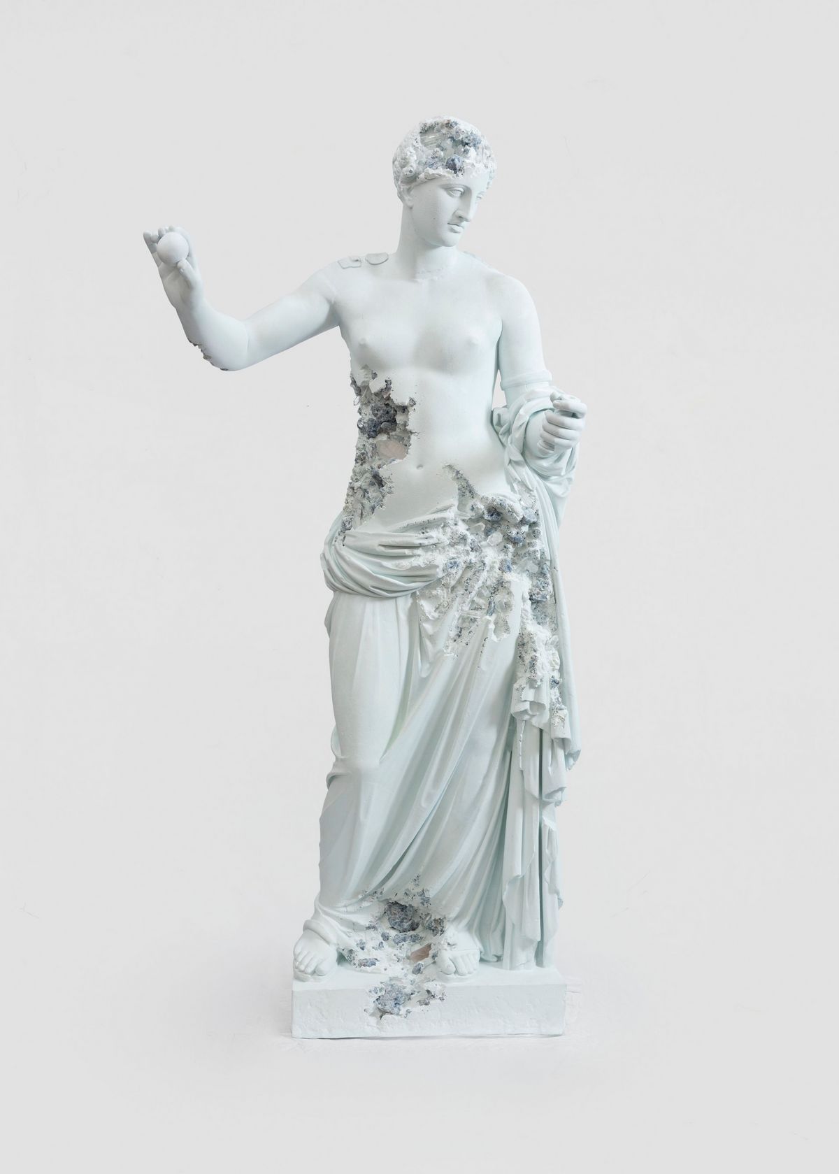 Blue Calcite Eroded Venus of Arles, 2019. Blue calcite, quartz, hydrostone. 208 x 102 x 74 cm. Photo by Claire Dorn. Courtesy of the artist and Perrotin.