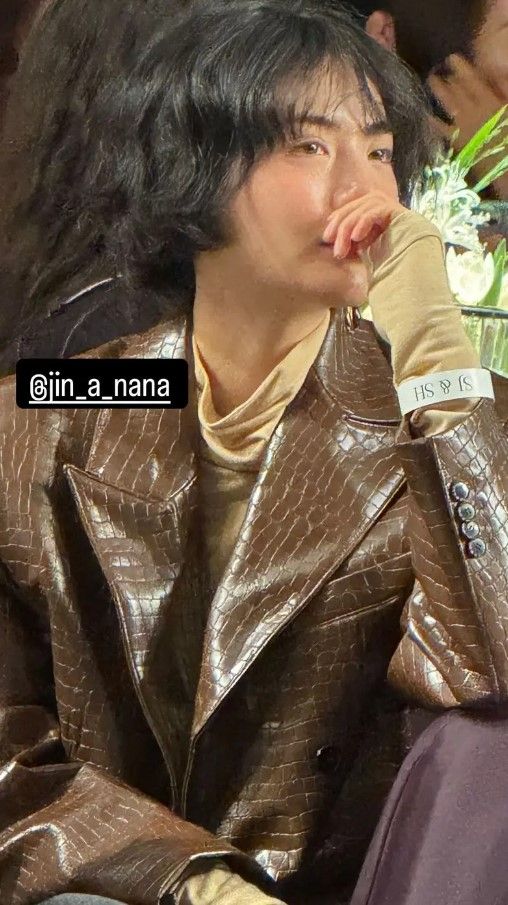 @jin_a_nana