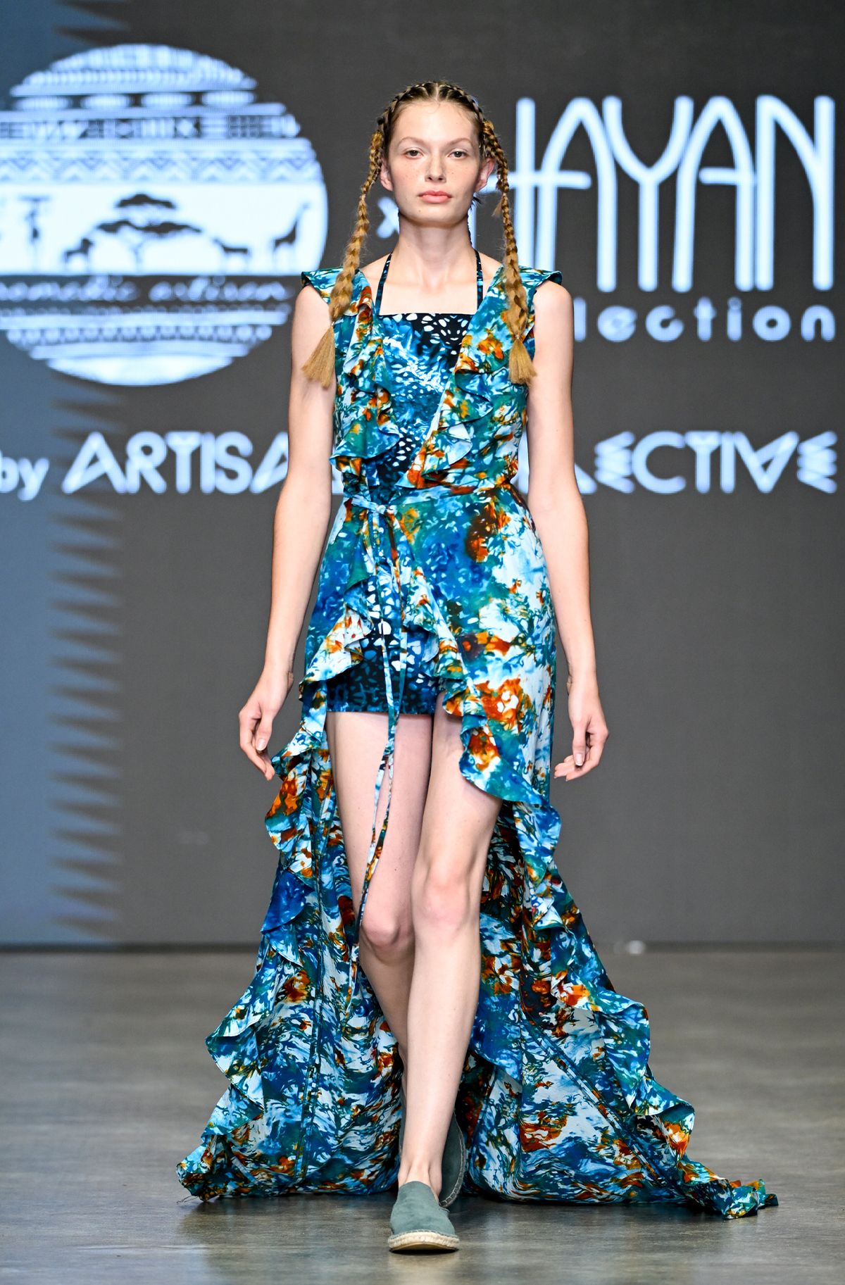 NOMADIC ARTISANxHAYAN