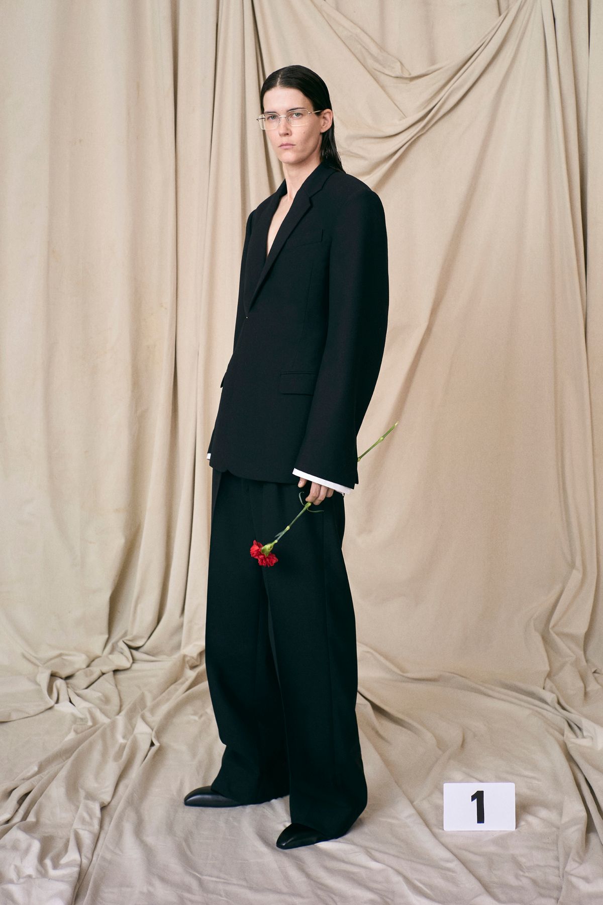 발렌시아가 2021 F/W 오트 쿠튀르 컬렉션