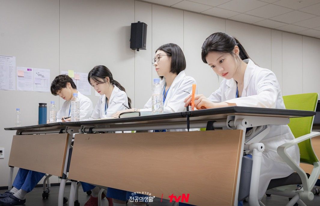 tvN 토일드라마 <언젠가는 슬기로울 전공의생활> 스틸