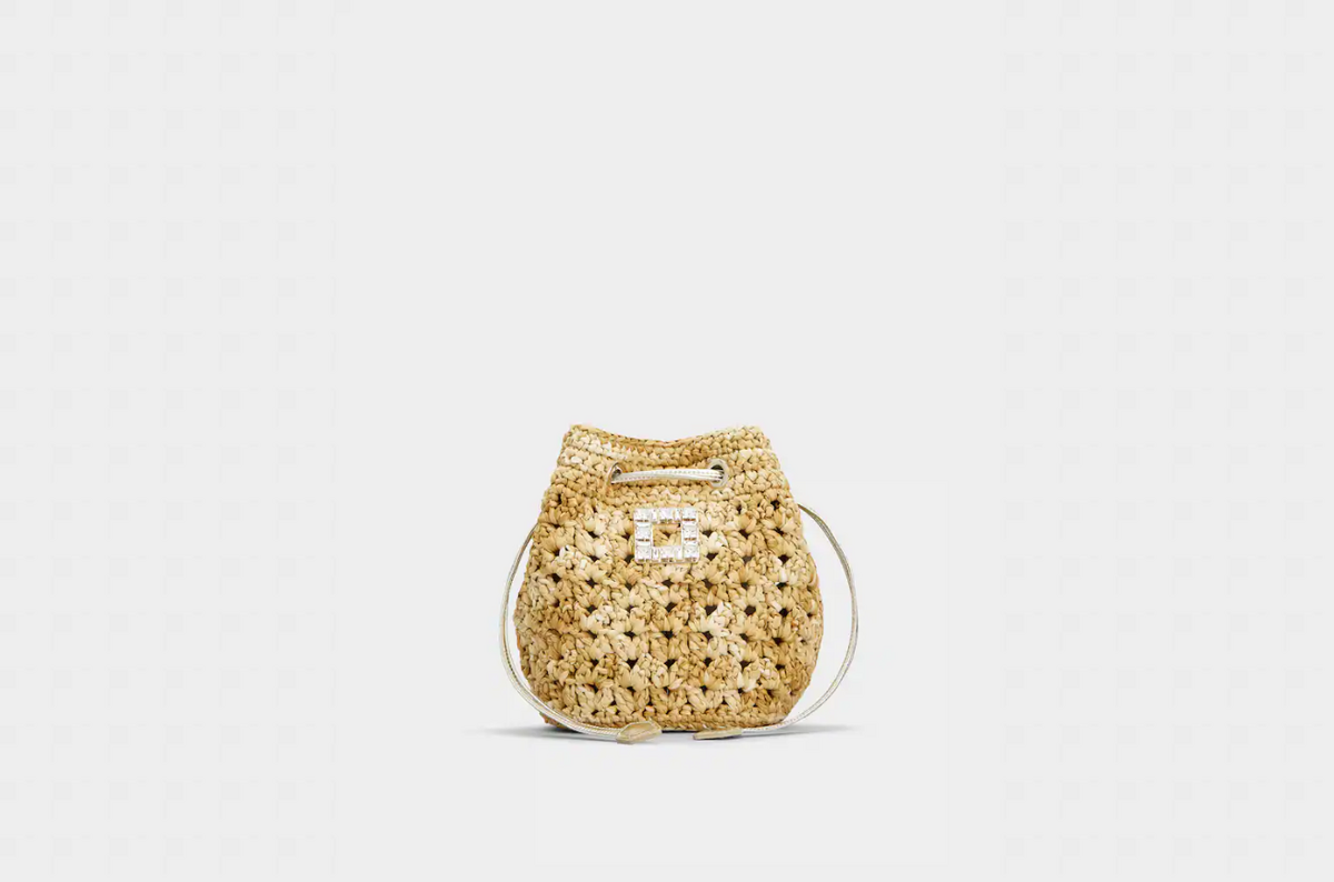 Roger Vivier 트레 비비에 버킷백 2백 90만 원