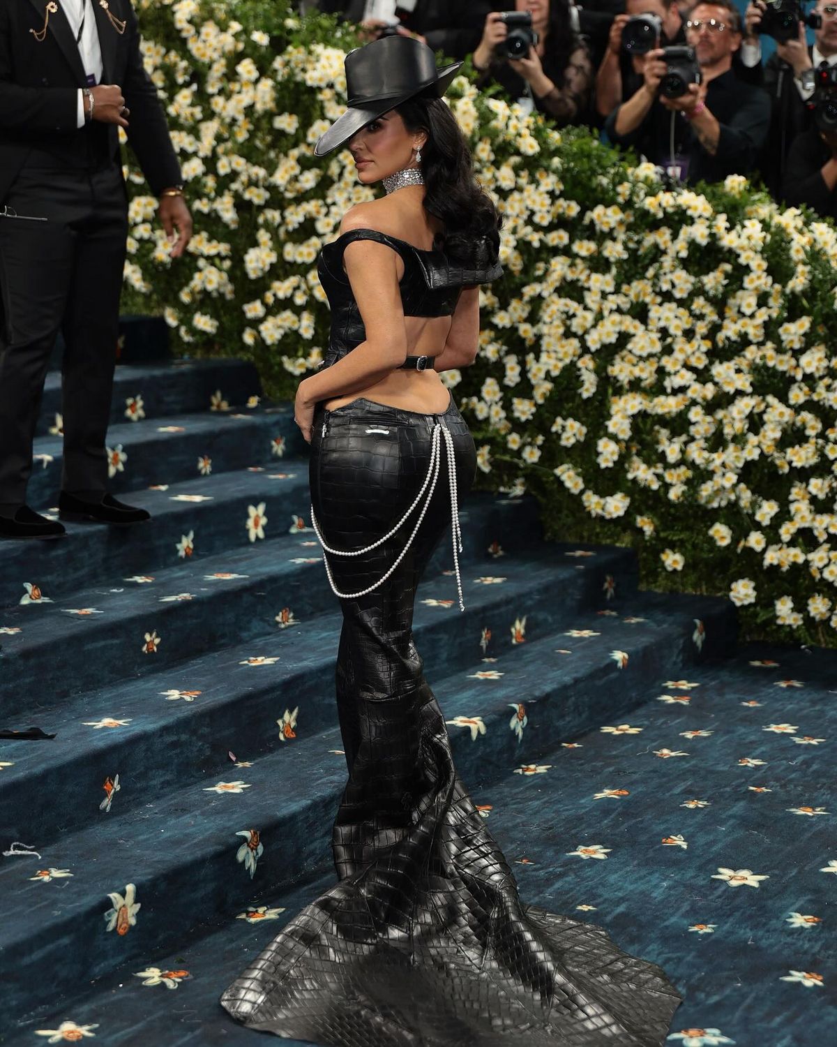 @kimkardashian