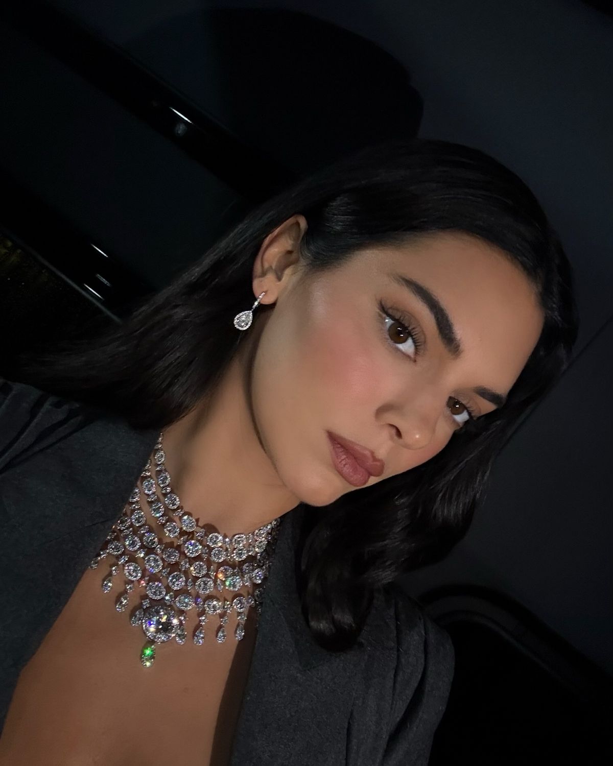@kendalljenner