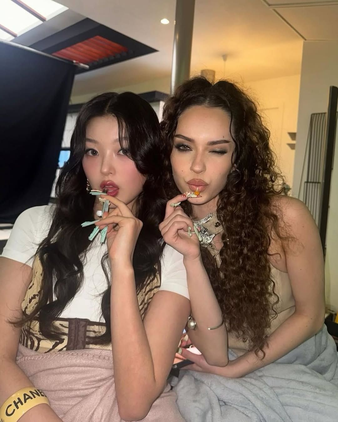 @katseyeworld