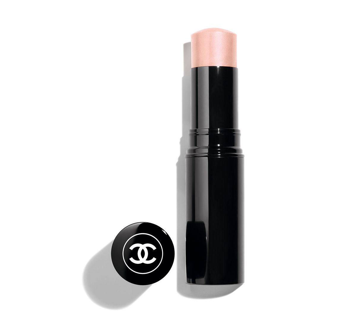 Chanel 바움 에쌍씨엘 글로우 스틱, 셍티멍 6만4천원.