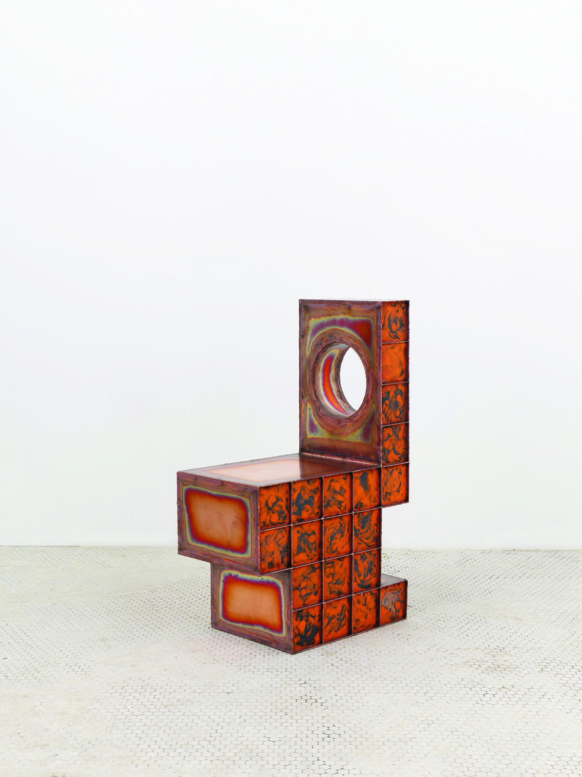 Lee Kwangho, <Copper Enamel Chair>, 2022, Copper, enamel, 83.8x30.5x52.4cm.