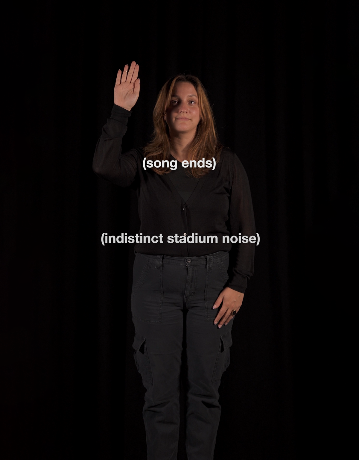 Christine Sun Kim, <Cues on Point>, 2022, Two channel digital video, 04 min 21sec (Video Still). Courtesy of the Artist and Francois Ghebaly, Los Angeles, New York.