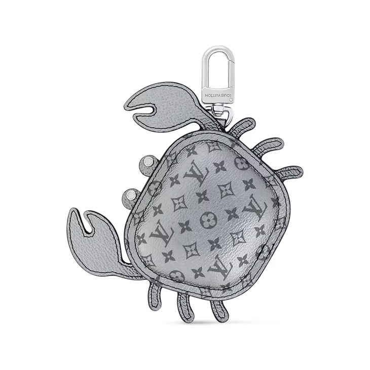 Louis Vuitton LV 크랩 (LV Crab) 백 참, 131만 원