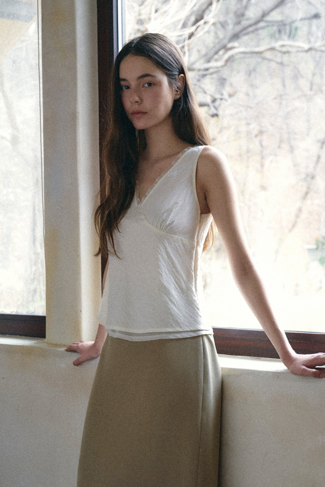 안젤로 비안코 시폰 탑 6만 4천원대 