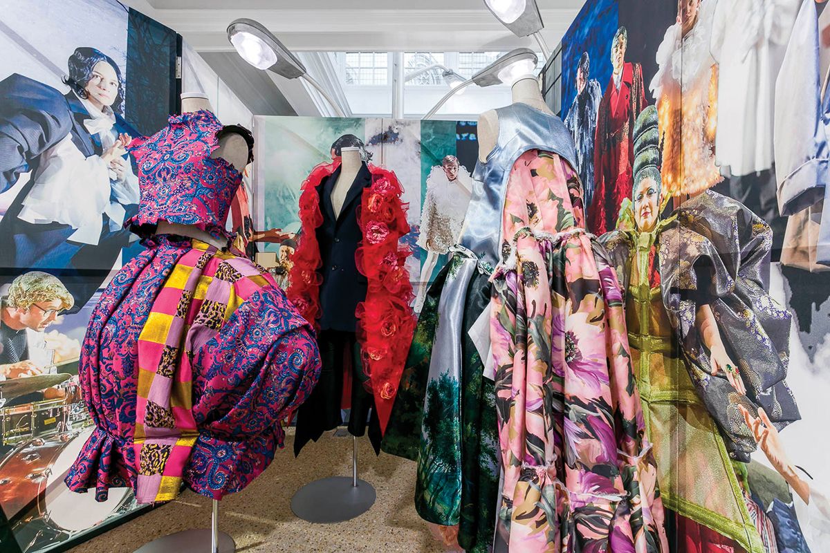 꼼데가르송의 런던 인스톨레이션