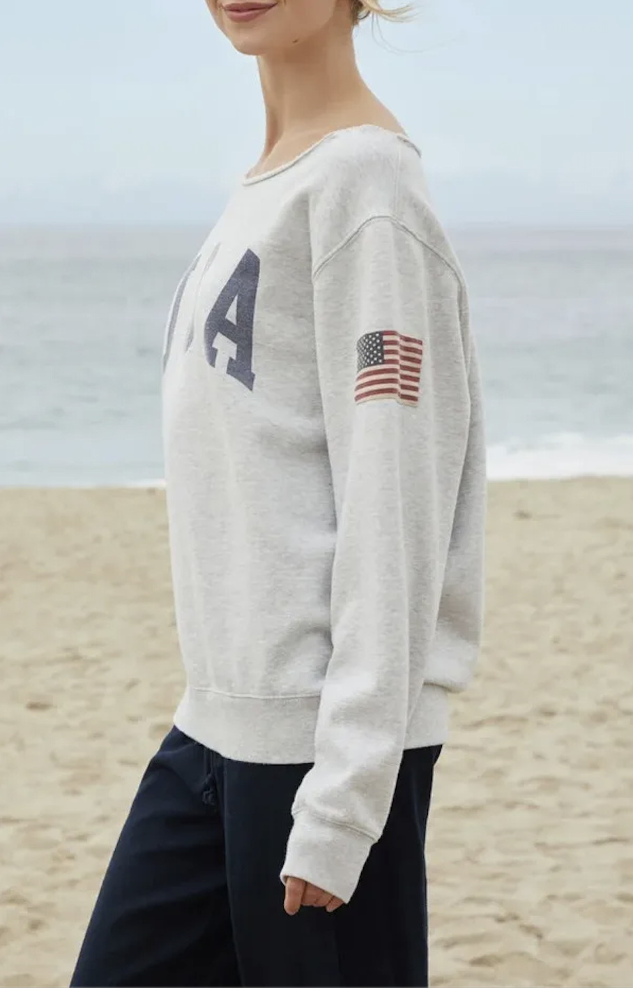 Brandy Melville John Galt Stelle USA 오프 숄더 스웨트셔츠 6만원대