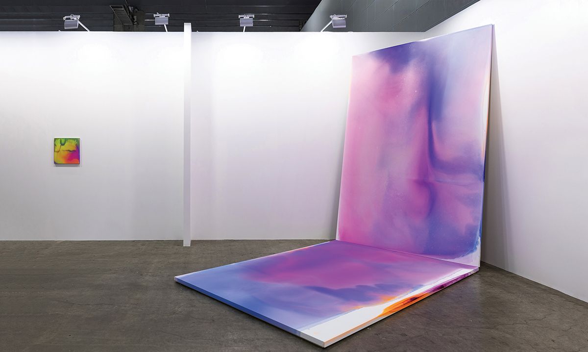 한국 갤러리 조현화랑이 도쿄 겐다이 2025 사토 메도우 섹션에서 선보인 김택상의 새로운 연작 <Flow>. Courtesy of the Artist and Johyun Gallery.