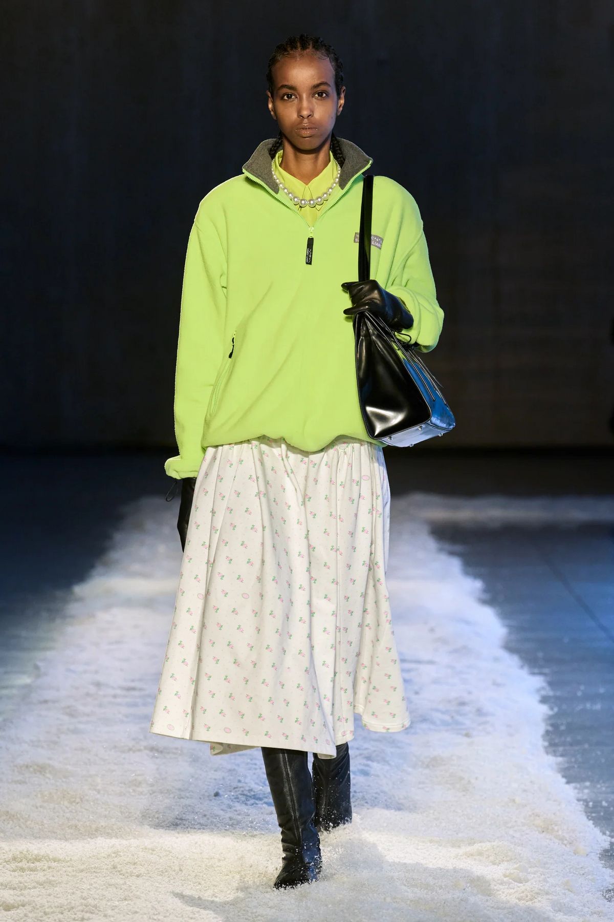 샌디 리앙 2025 가을/겨울 컬렉션