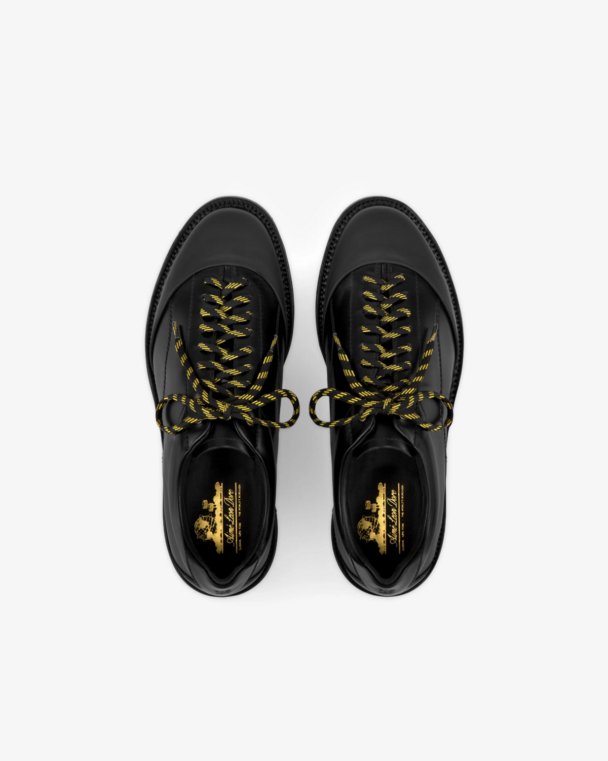 에임 레온 도르 하이커 슈즈, 72만원대