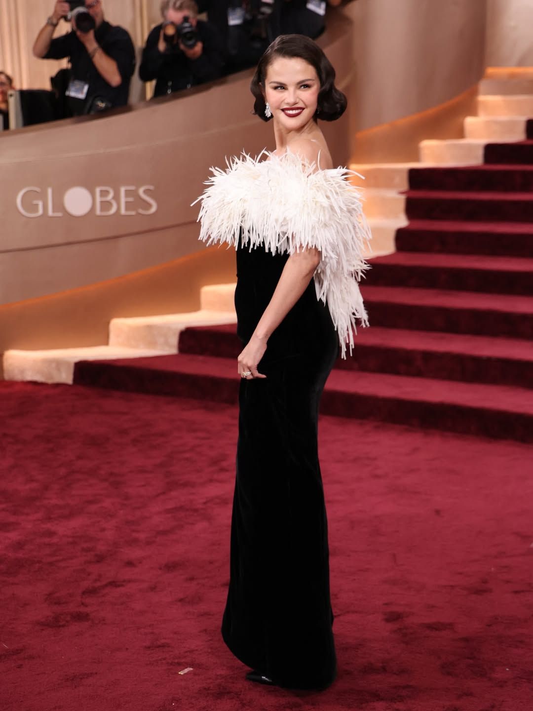 샤넬을 착용한 셀레나 고메즈