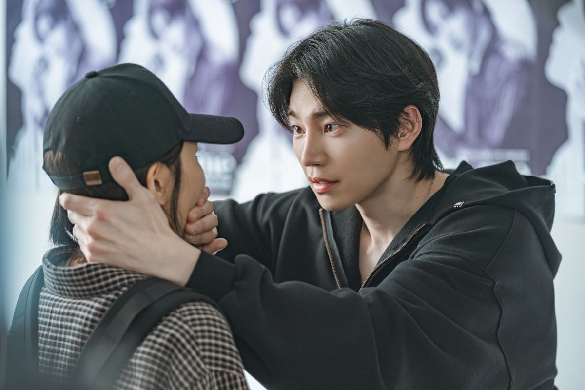 최수영과 김재영 / ENA 월화드라마 <아이돌아이> 스틸