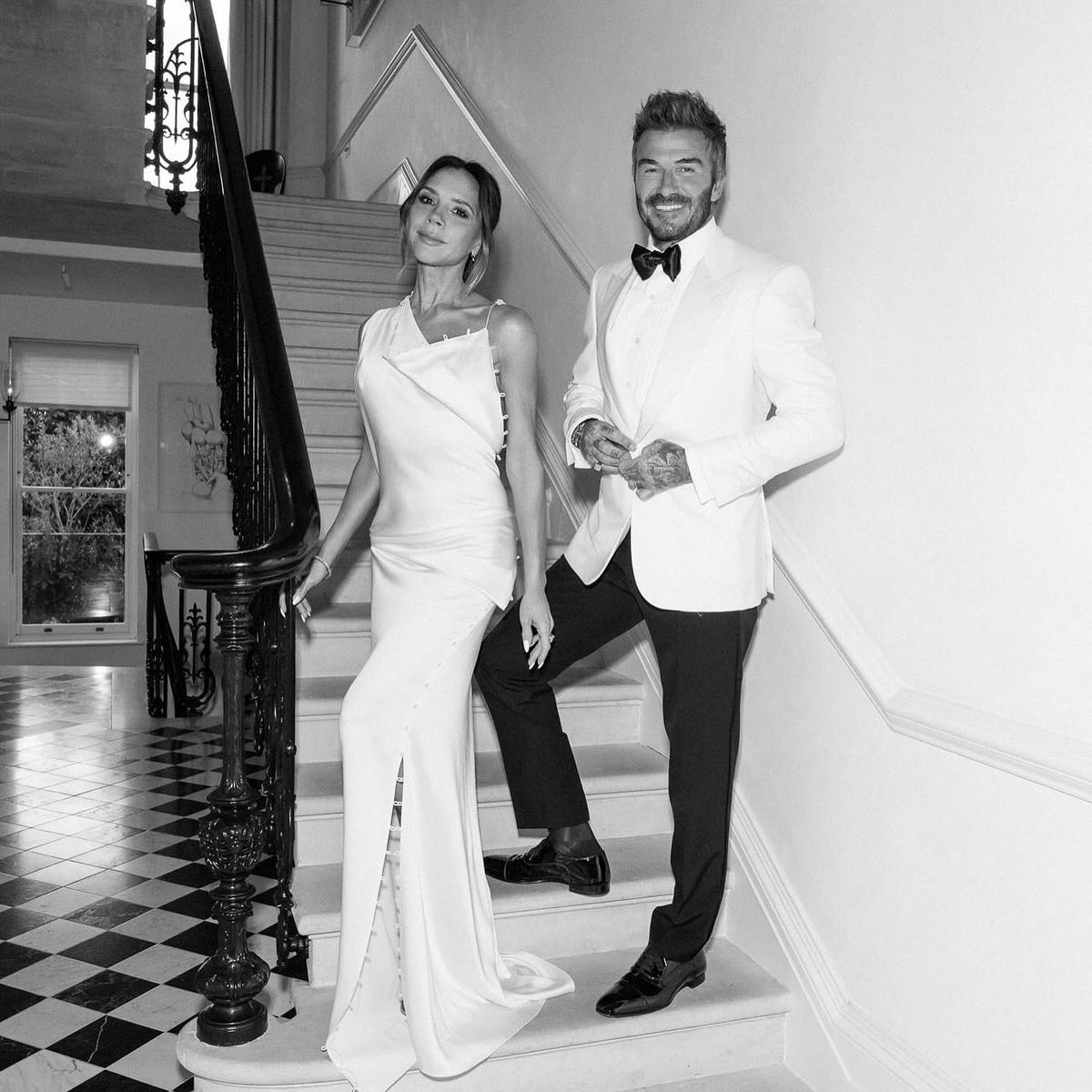 베컴의 생일파티에서 사진을 남긴 베컴 부부 @davidbeckham