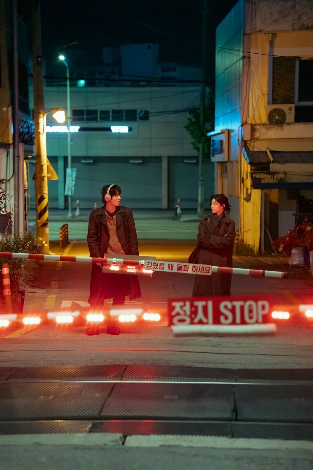 JTBC 새 토일드라마 <모두가 자신의 무가치함과 싸우고 있다> 스틸