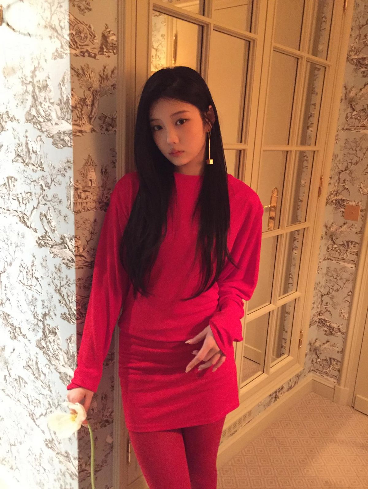 사진/ 아일릿 원희 @illit_official 