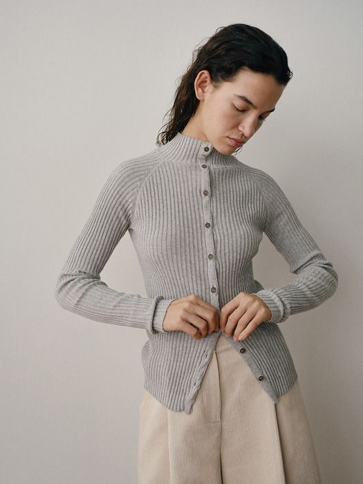 모한 캐시미어 터틀넥 니트 카디건 11만9천원