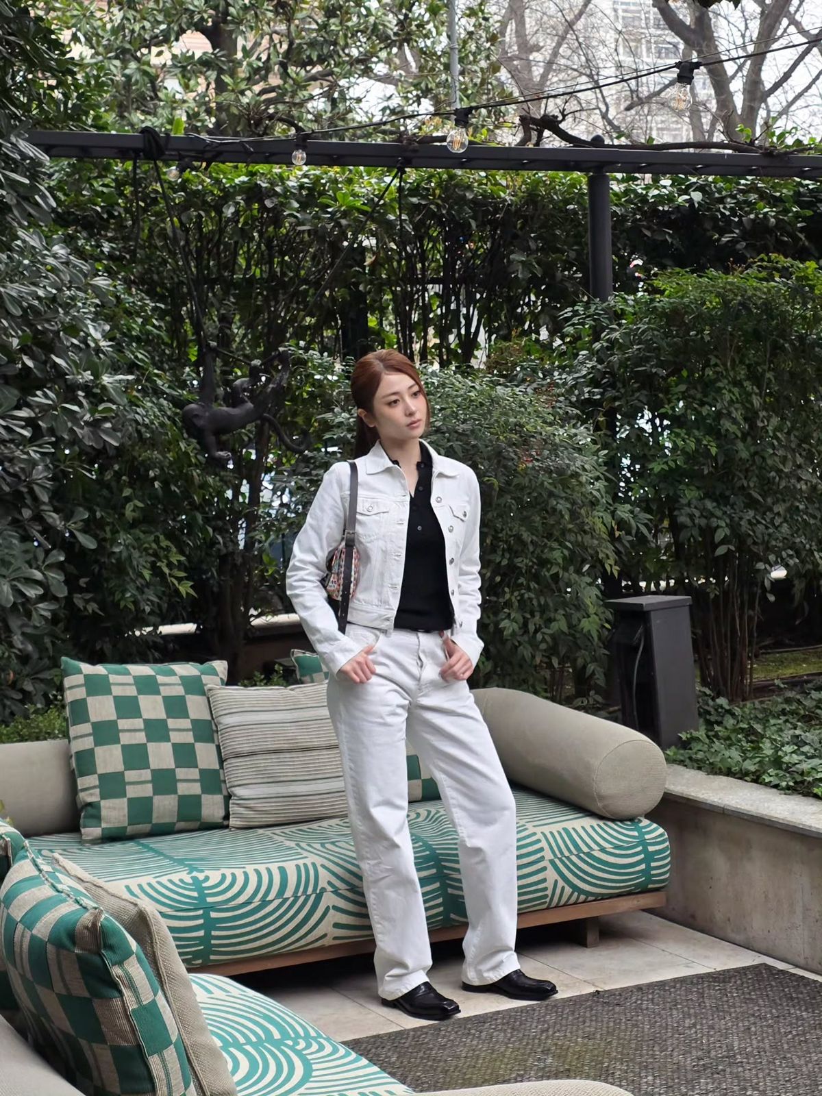 사진/ 르세라핌 허윤진 @jenaissante 