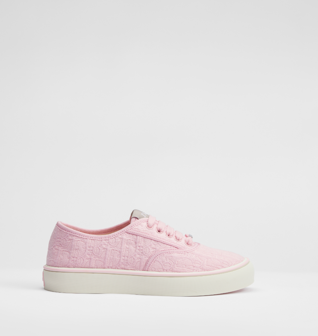 디올 솔트윈드 스니커즈 135만원