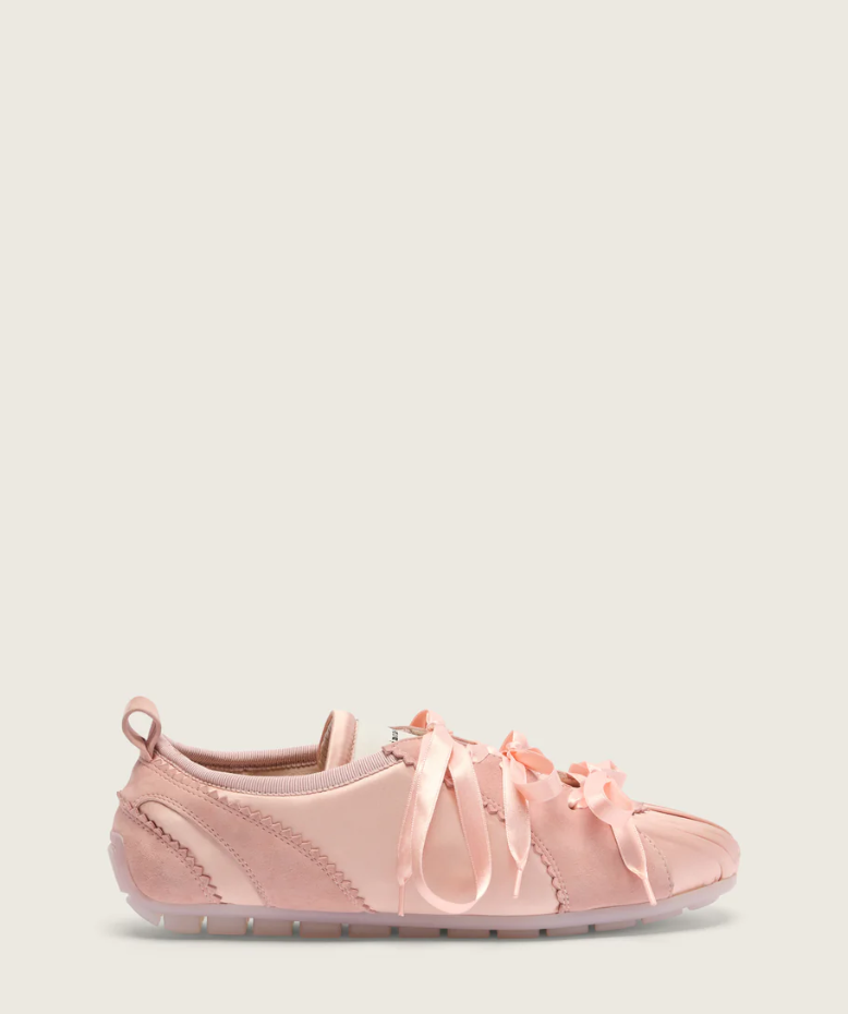 시몬 로샤 발레리나 그립 토 트레이너 108만원대