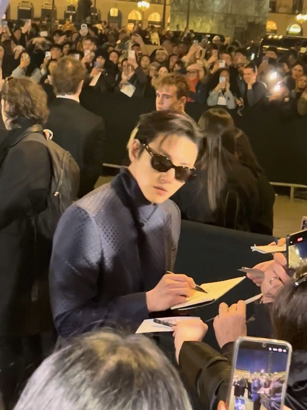 톰 포드 쇼에 참석한 배우 지창욱