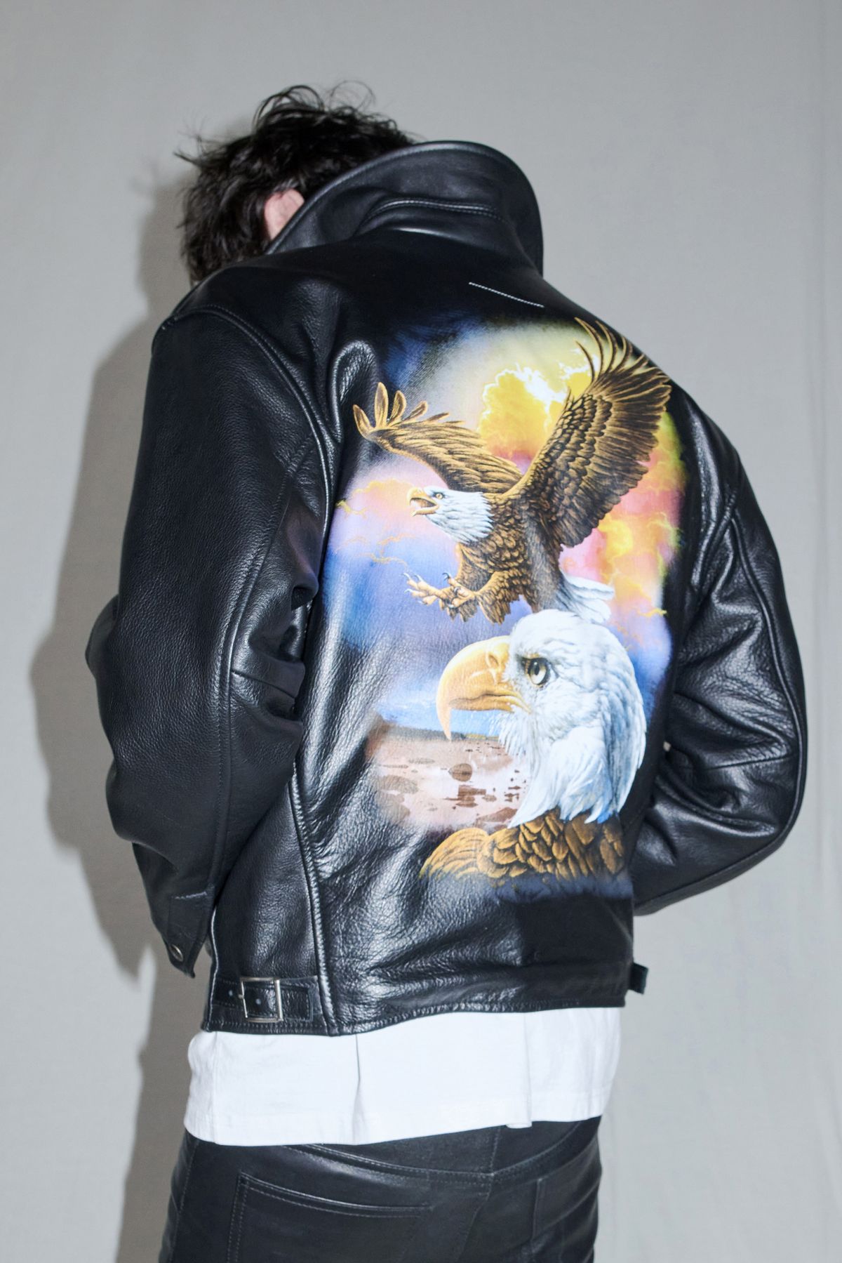 MM6 메종 마르지엘라 X 슈프림 협업 이미지