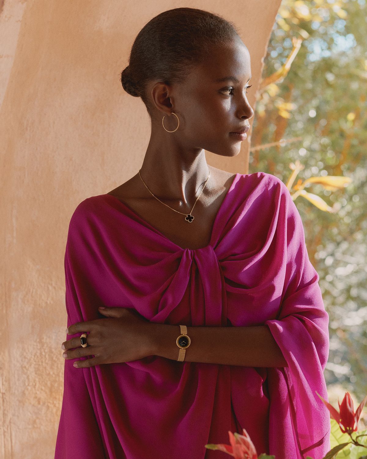 반클리프 아펠의 ‘뻬를리’ 워치. 케이스 사이즈는 23mm다.