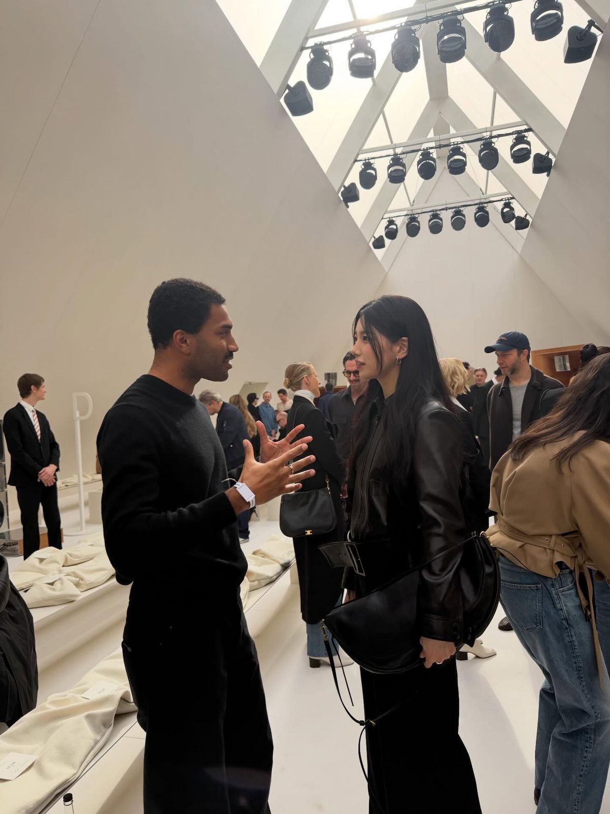 사진/ 수지 @skuukzky 