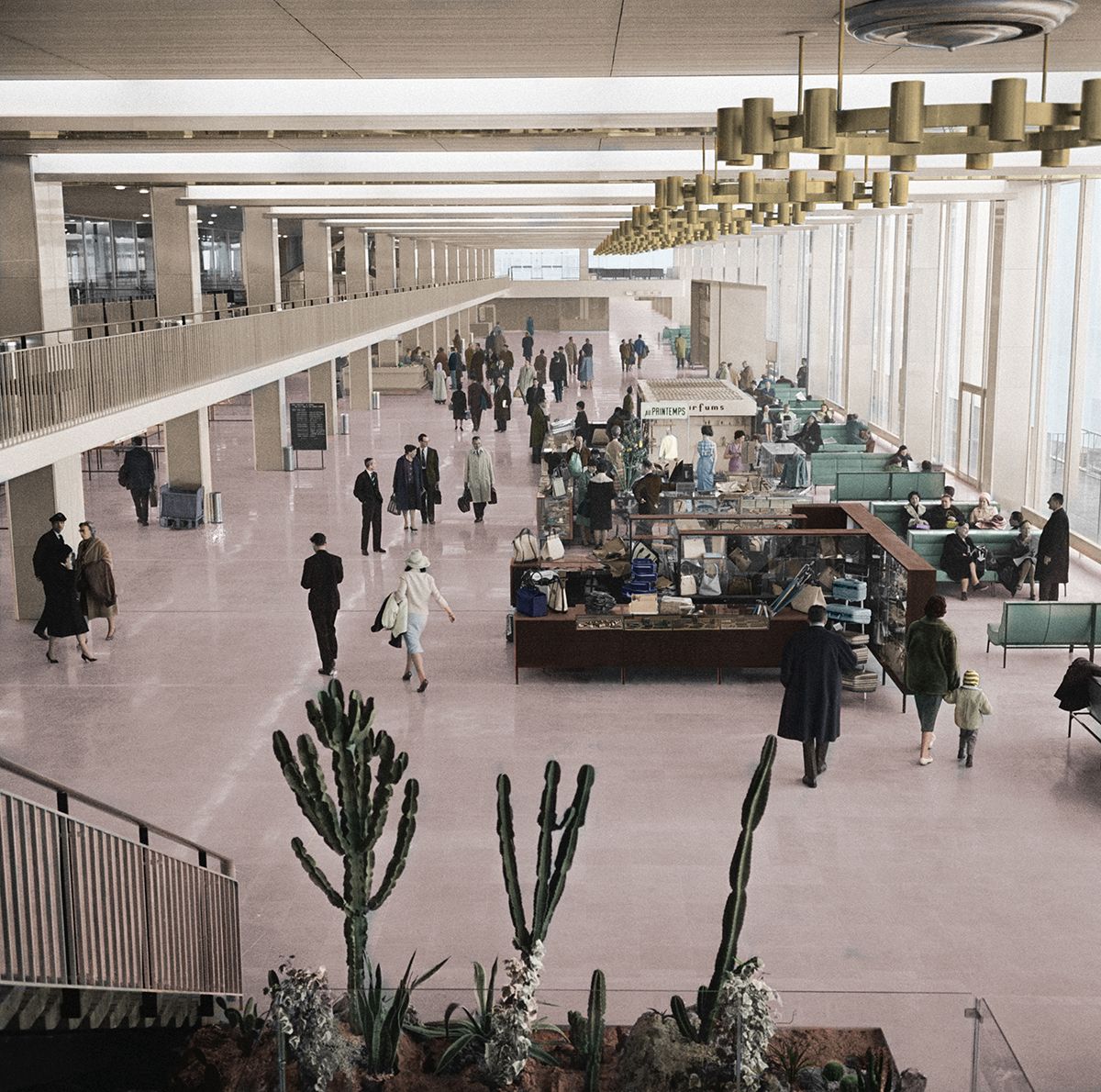 오를리 공항 롱샴 부티크 전경