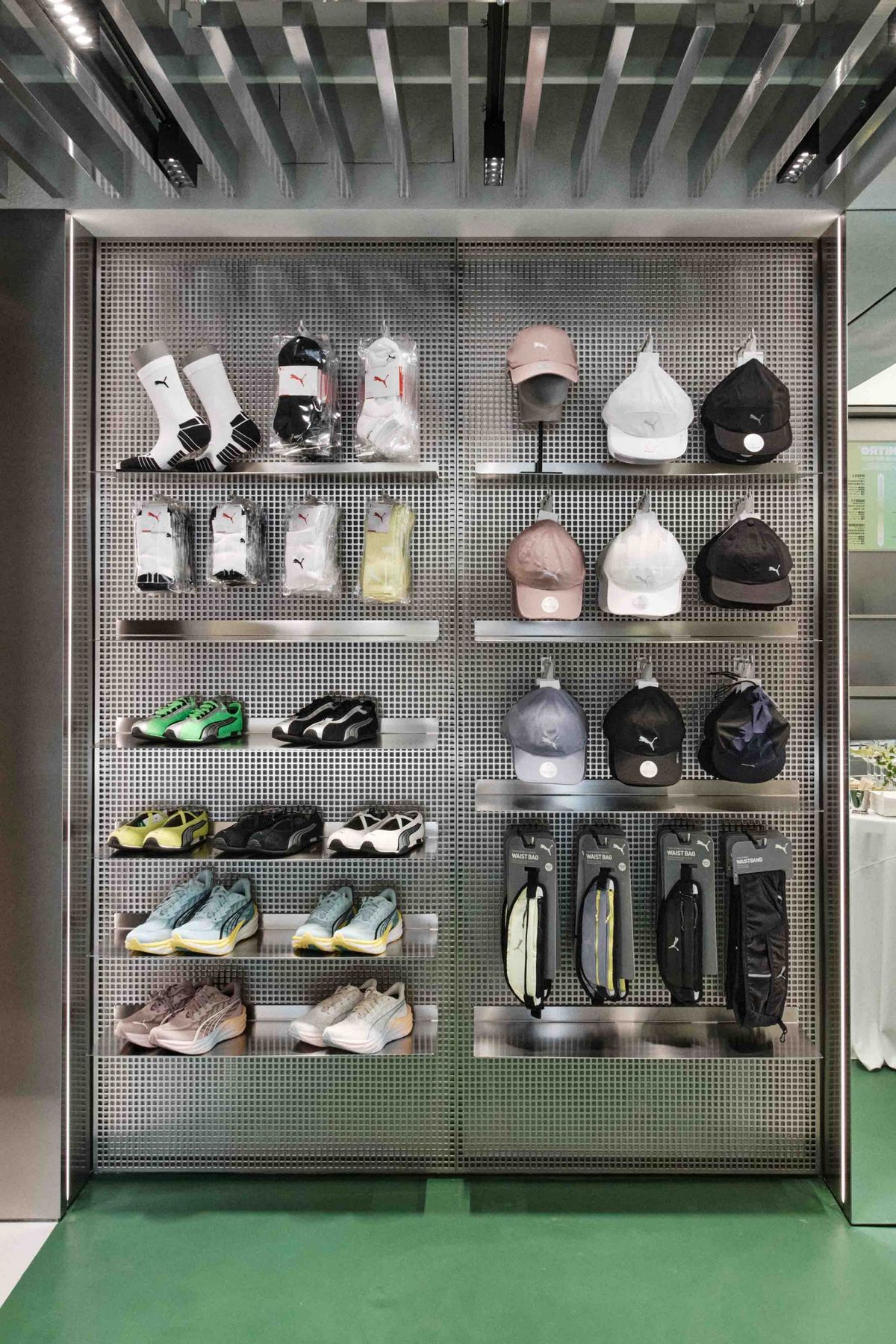 큐레이션한 다양한 제품들