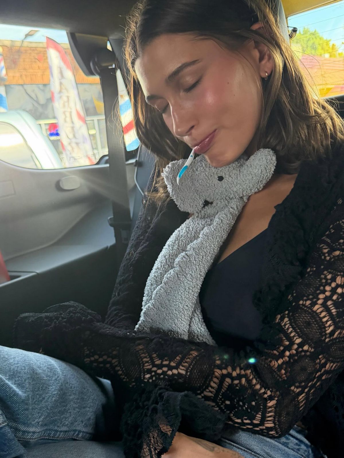 사진/ @haileybieber