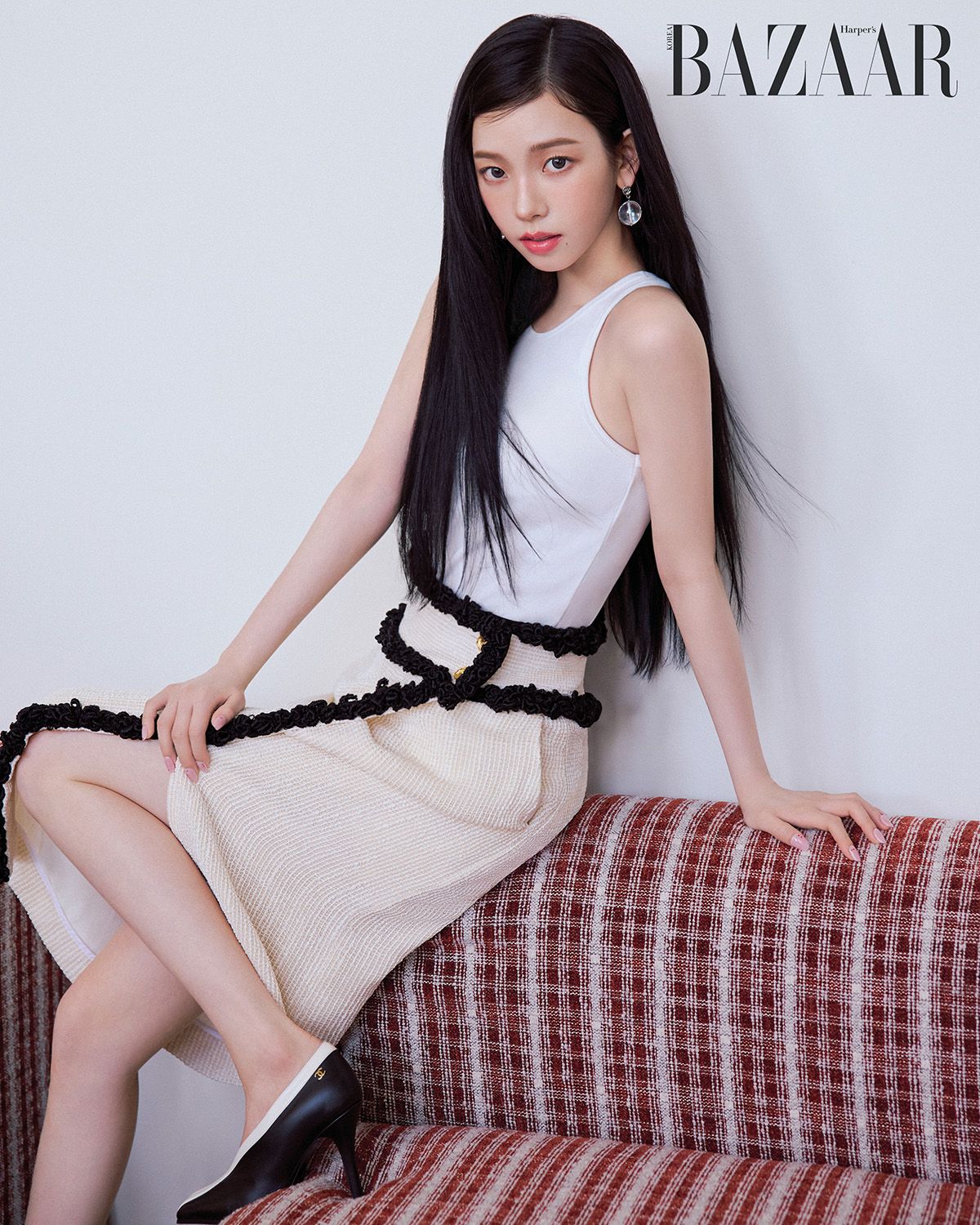하퍼스 바자 5월호 카리나 샤넬 뷰티 화보