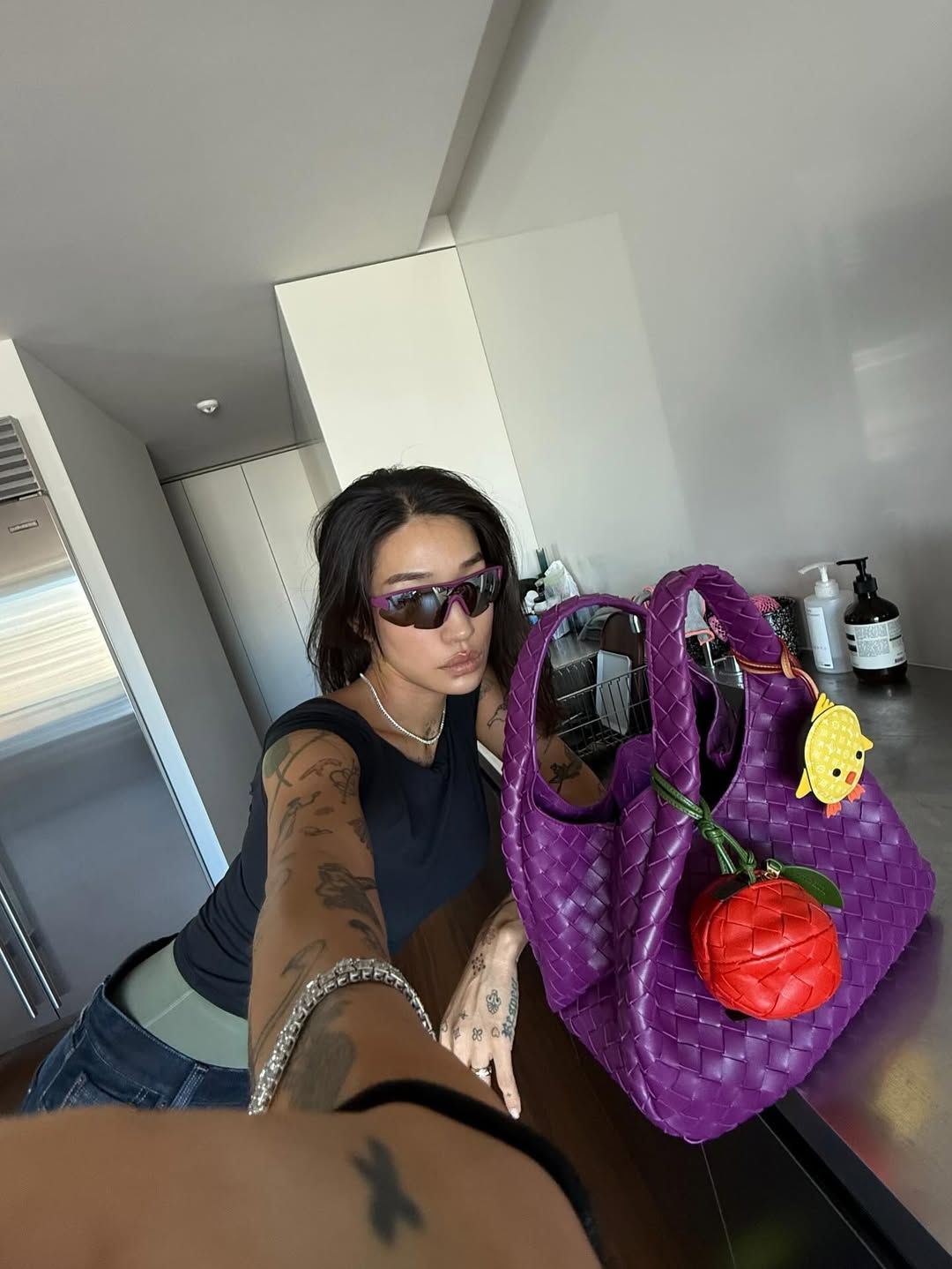 @peggygou_