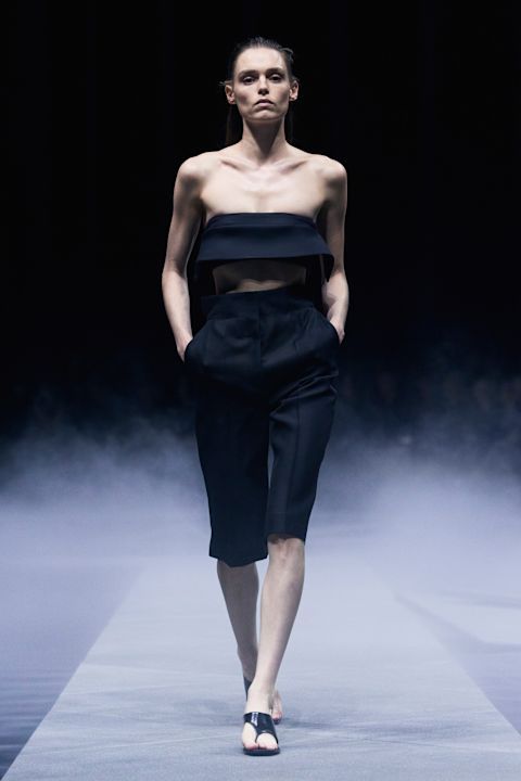 Khaite 2026 S/S 런웨이
