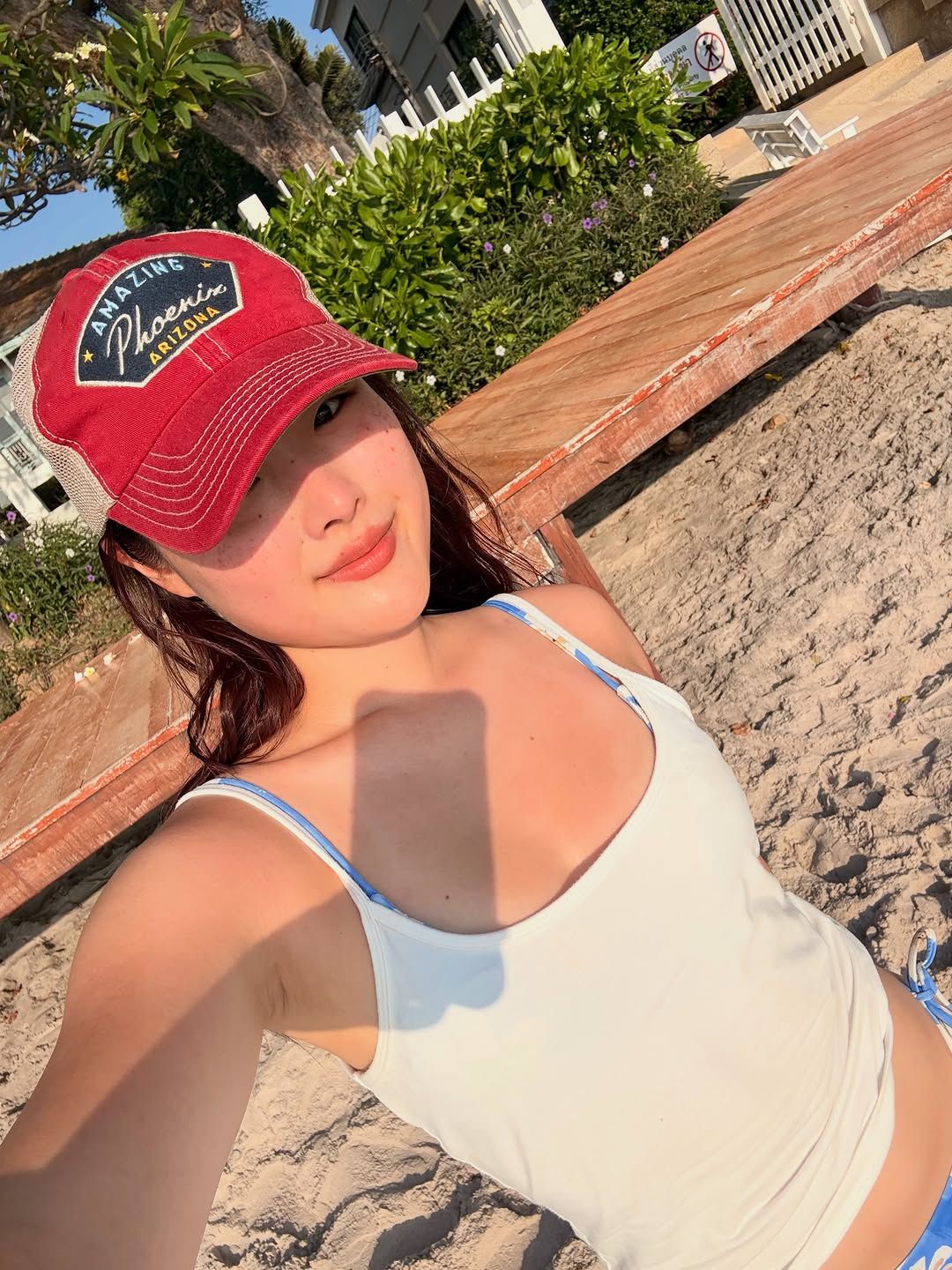 @chachanatcha_