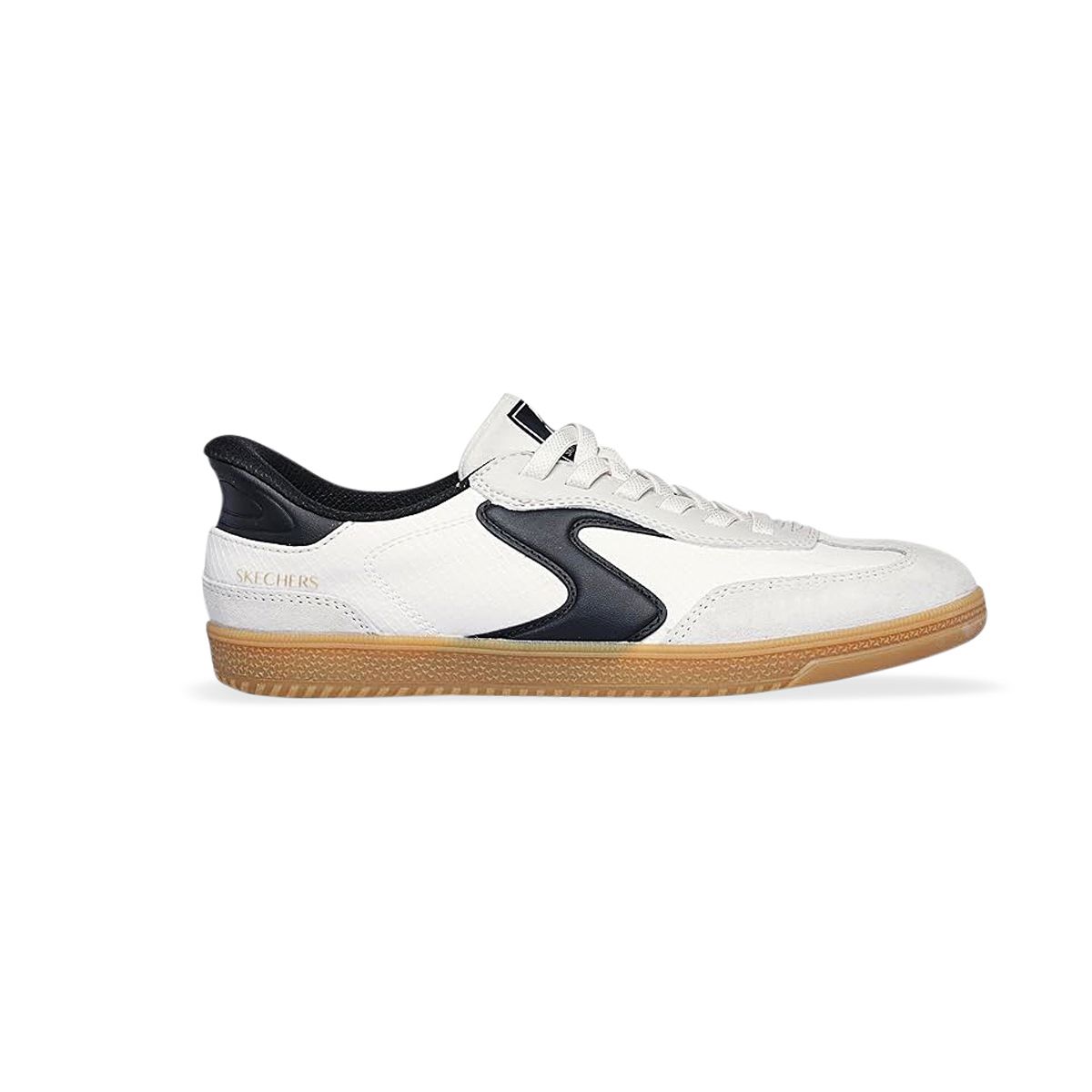스니커즈는 Skechers.