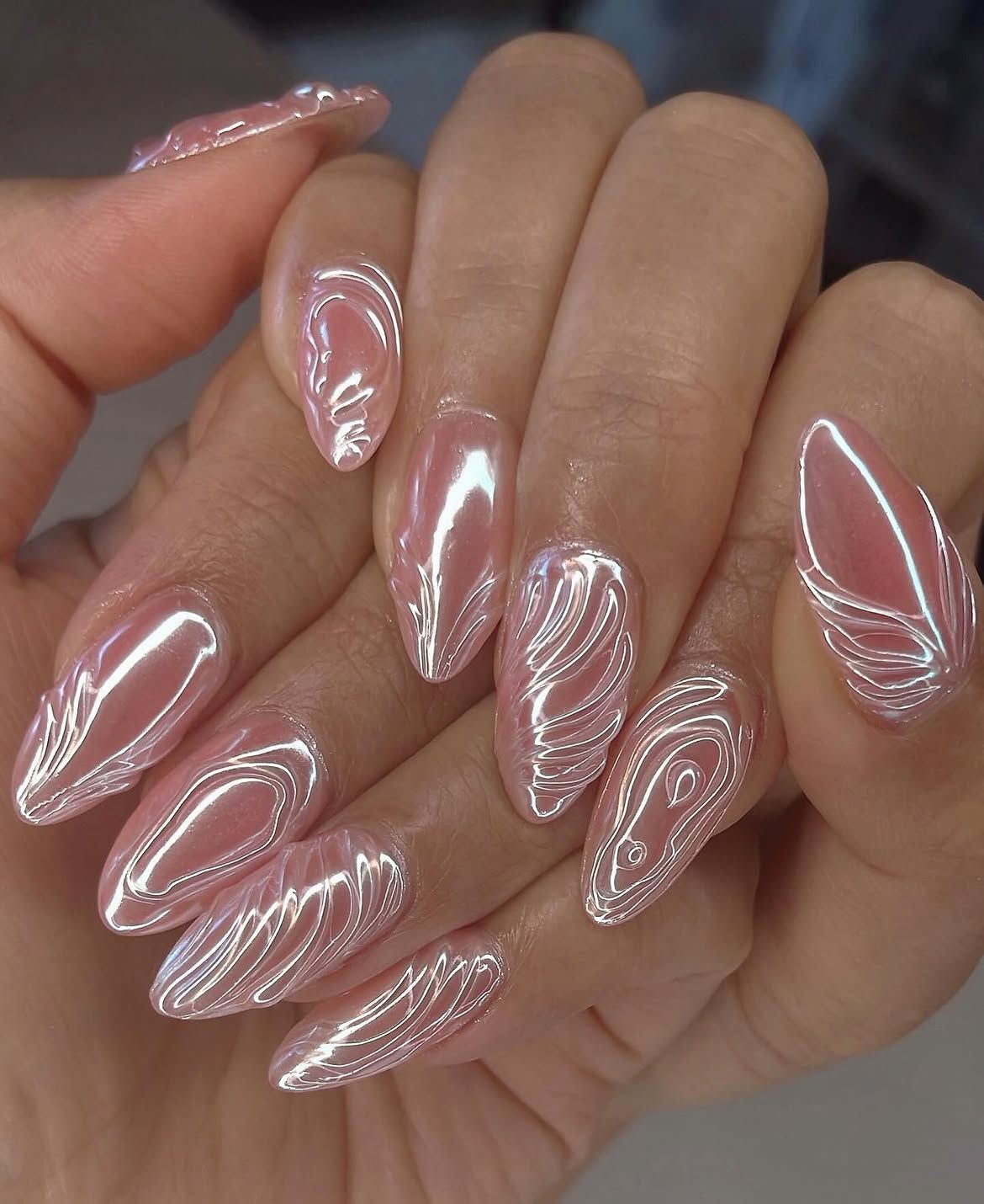 @janetznails