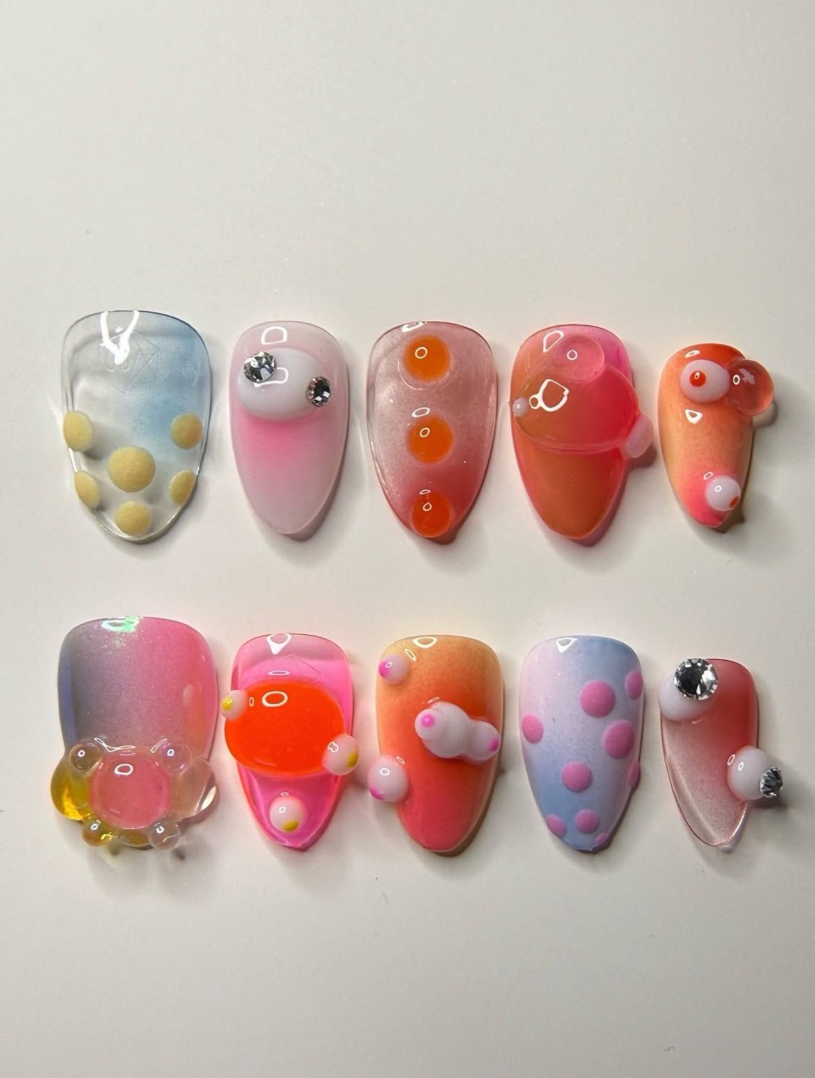 @brezjenails
