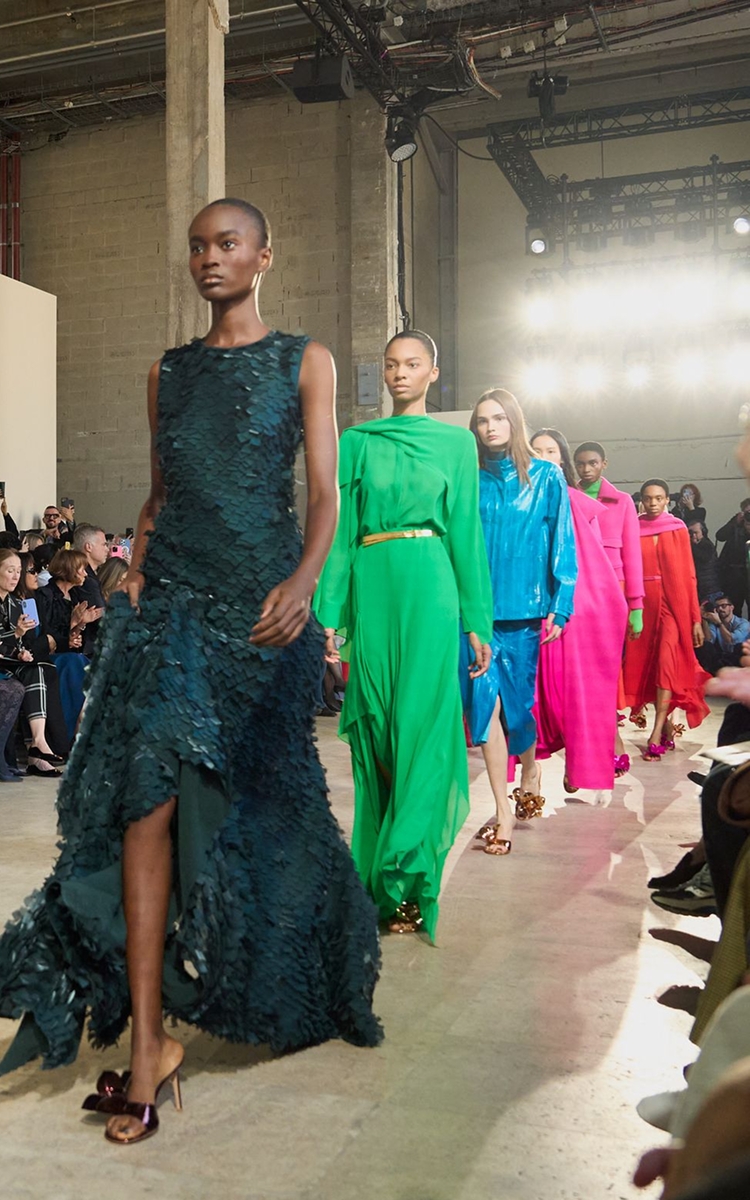 촉감과 질감에 집중한 아크리스 컬렉션 공개