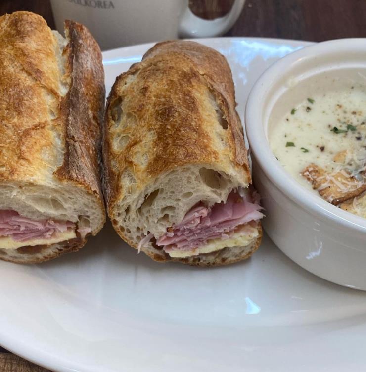 사진 어반멜로우 인스타그램 @urbanmellow_