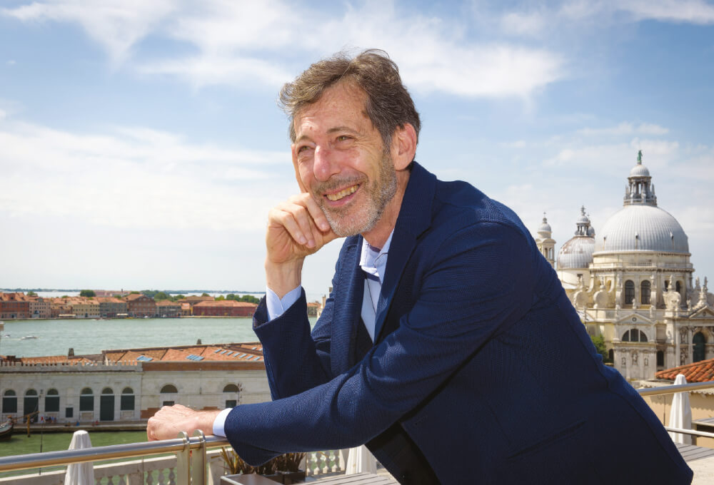 랄프 루고프 예술감독. 사진/ Andrea Avezzu Courtesy of La Biennale di Venezia