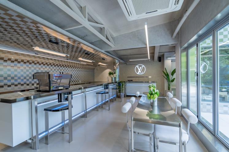 루이 비통 2023 프리폴 여성 컬렉션 팝업 스토어