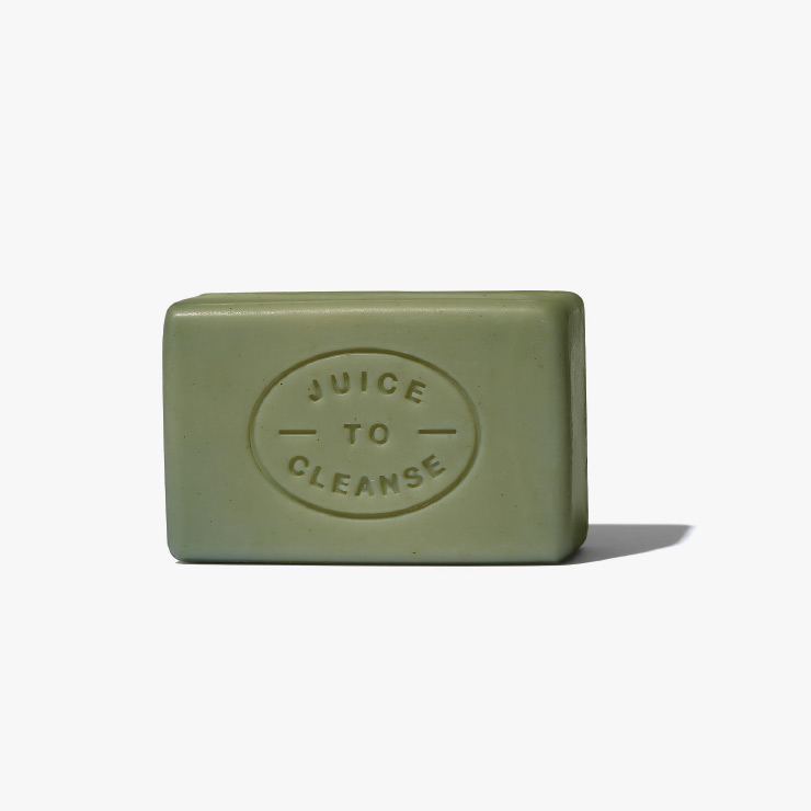 클린 버터 샴푸 바 고체 샴푸 바의 매력은 써본 자만이 안다. ‘몰라서 안 썼다’는 후기가 각종 커뮤니티에 쏟아지는 중이니 꼭 경험해 보길. 클린 버터 샴푸 바는 착한 성분과 탁월한 세정력, 두피와 모발 건강까지 챙길 수 있는 매력적인 제품이다. 1만5천원.