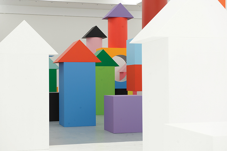 다니엘 뷔렌, <Photo-souvenir Comme un jeu d’enfant>(부분), 2014, Travail in situ, MAMCS, Strasbourg.