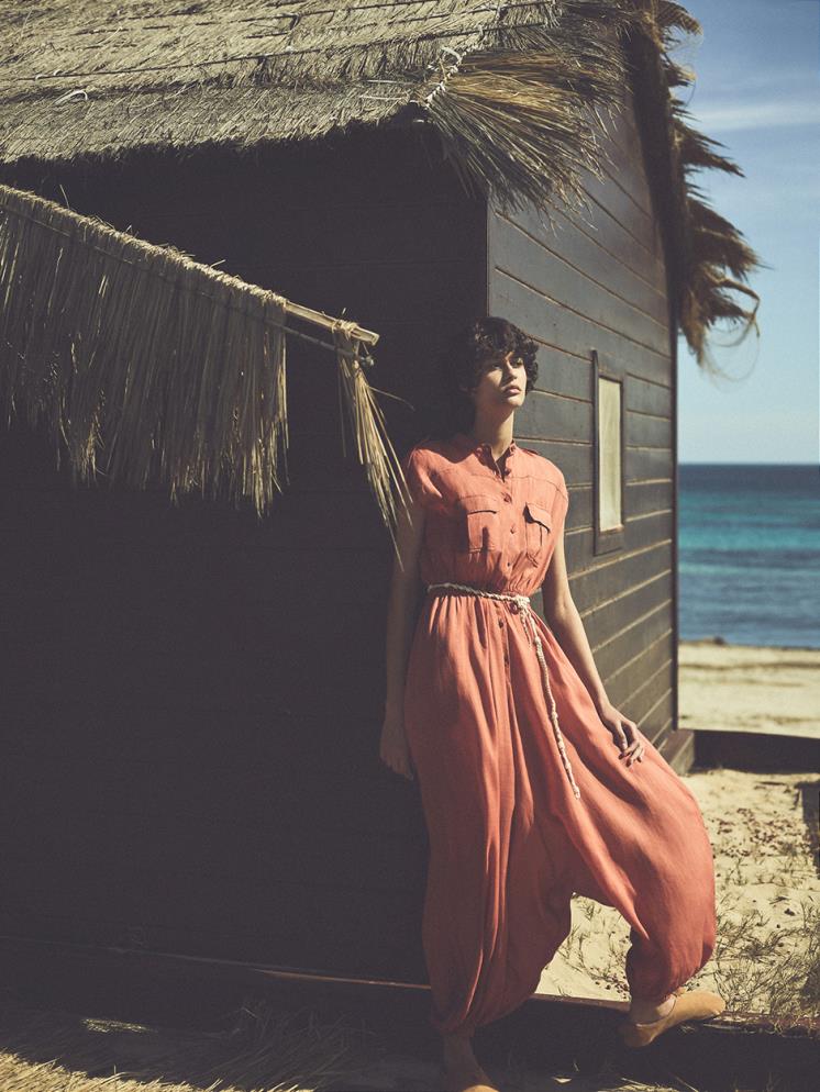 로로피아나 2023 리조트 컬렉션 팝업 스토어